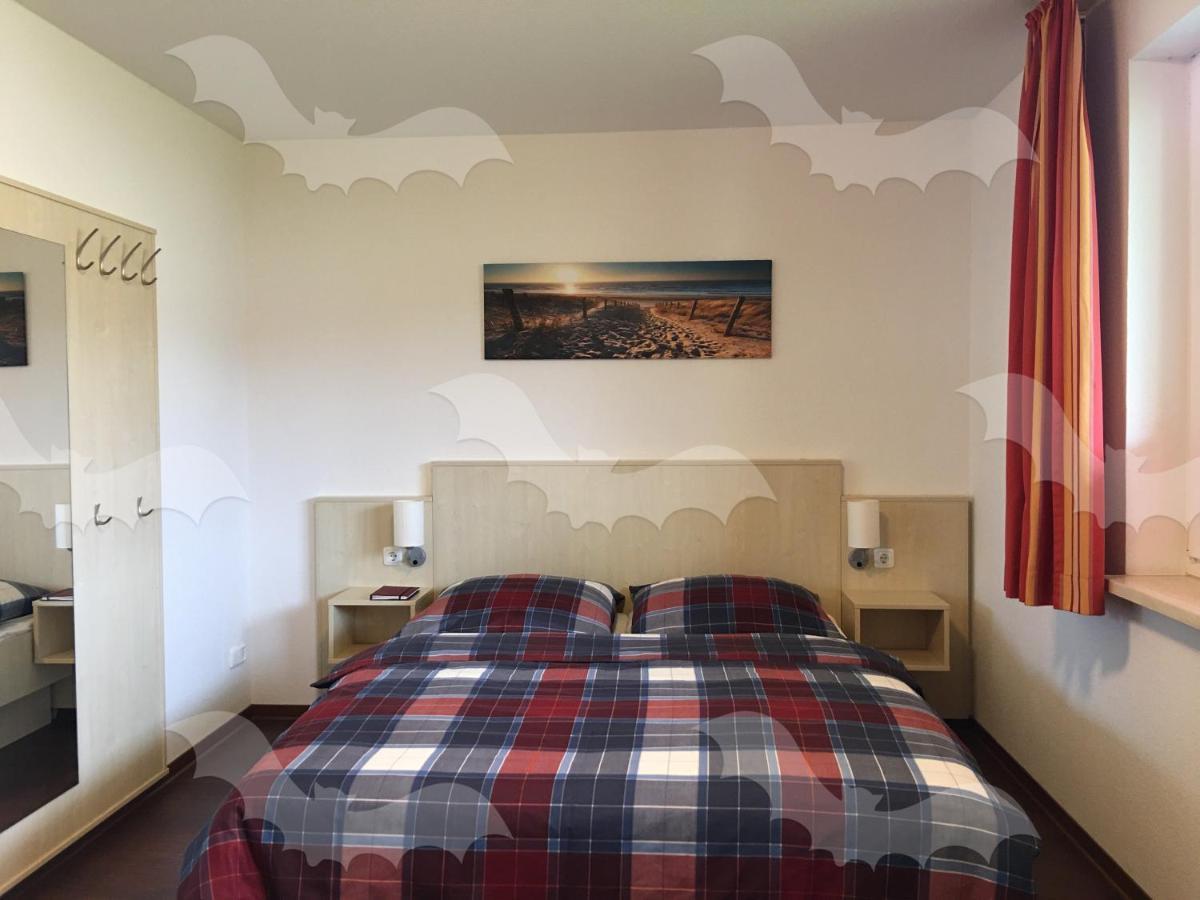 Ferienwohnung Fledermaus Gelbensande ภายนอก รูปภาพ